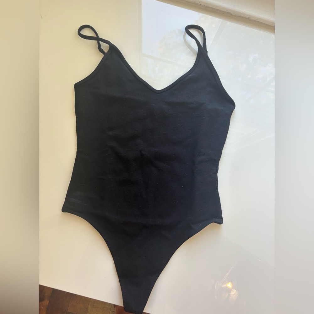 Aritzia Sunday Best bodysuit